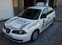 /album/fotos-gaudi/coche-jpg/